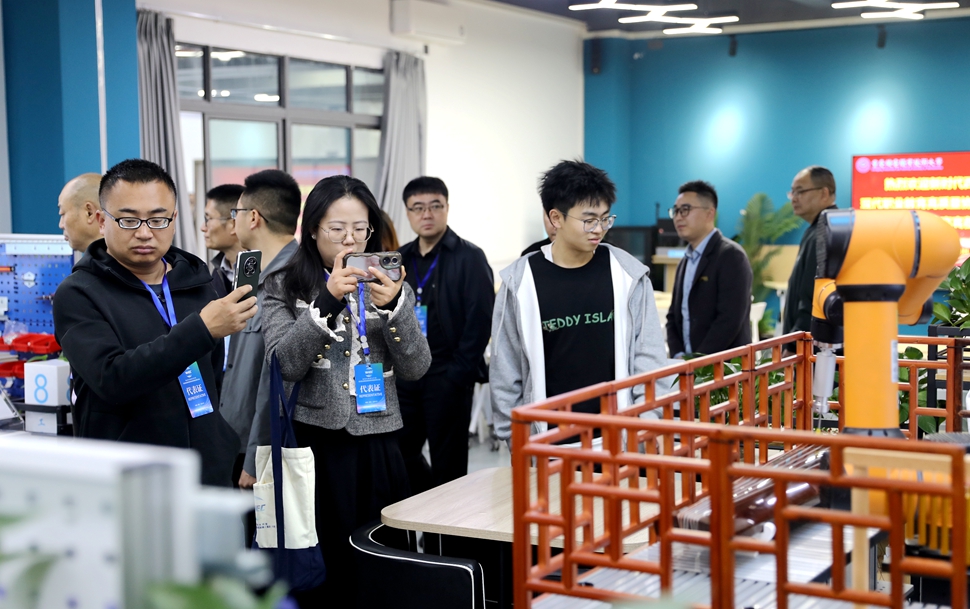 微信图片_20241111180744 微信图片_20241111180744