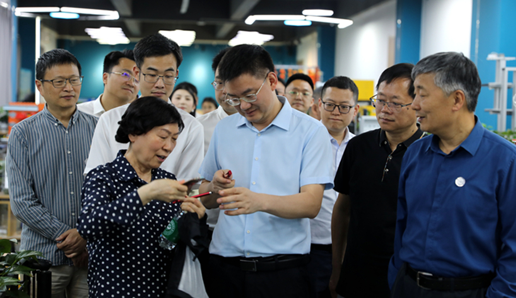 MNC_9835_副本_副本_副本_副本